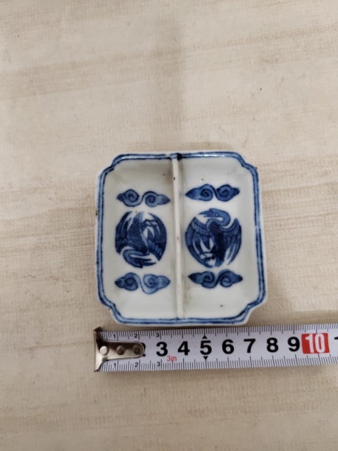 古玩陶瓷清青花團(tuán)鶴紋調(diào)色盤拍賣，當(dāng)前價(jià)格466元