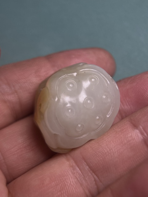 古玩玉器籽料蓮蓬墜拍賣,當前價格8800元