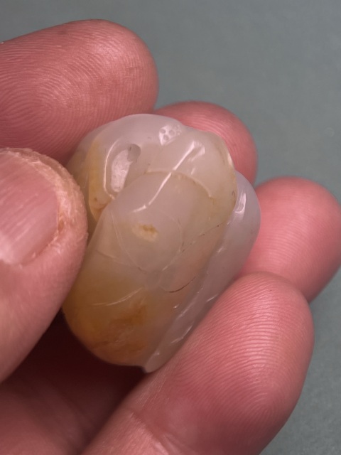 古玩玉器籽料蓮蓬墜拍賣,當前價格8800元