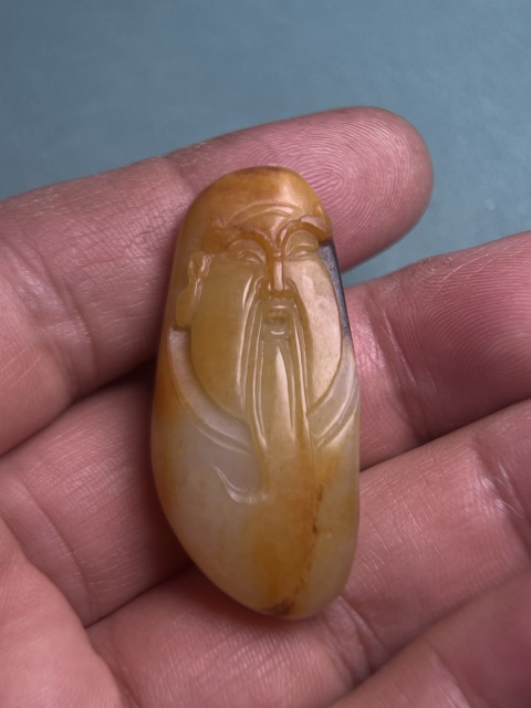 古玩玉器獨(dú)籽雕關(guān)公臉譜拍賣(mài),當(dāng)前價(jià)格16800元