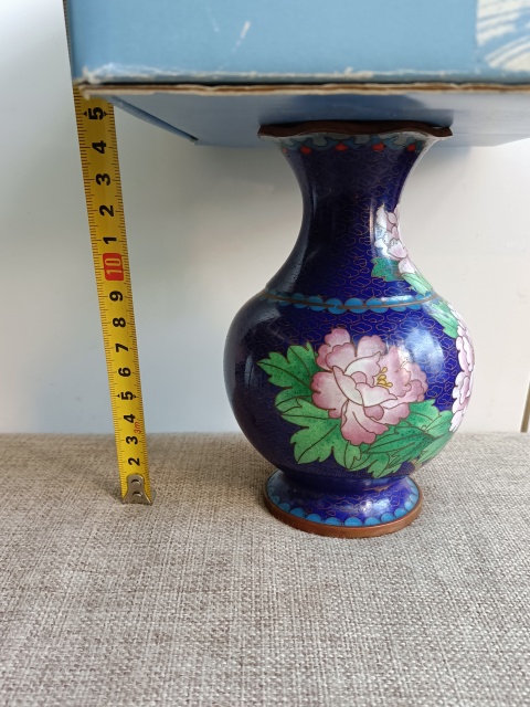 古玩雜項(xiàng)景泰藍(lán)花瓶拍賣(mài),當(dāng)前價(jià)格340元