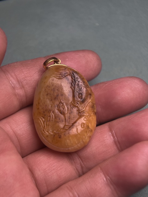 古玩玉器籽料連年有余墜拍賣，當(dāng)前價(jià)格15800元