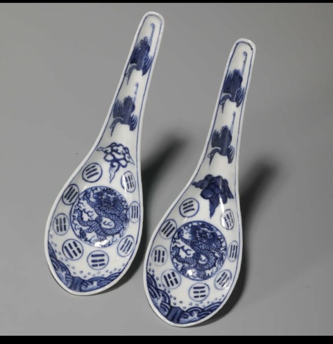 古玩陶瓷光緒青花龍紋官窯勺拍賣，當前價格26666元