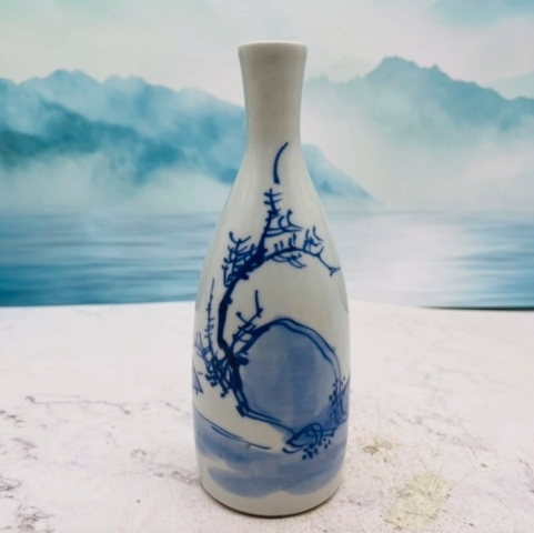 青花瓶拍賣，當前價格220元