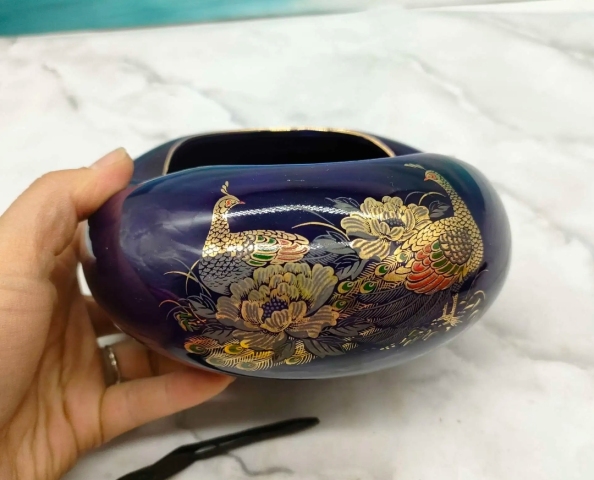 古玩陶瓷花鳥紋煙灰缸拍賣,當前價格220元