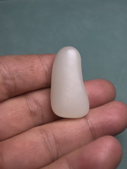 古玩玉器籽料白玉彌勒拍賣,當(dāng)前價(jià)格12600元