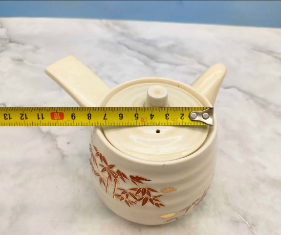 古玩陶瓷竹紋側把壺拍賣,當前價格398元