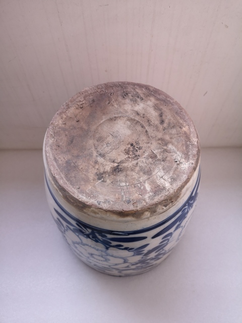 古玩陶瓷花鳥紋缸拍賣,當前價格1500元