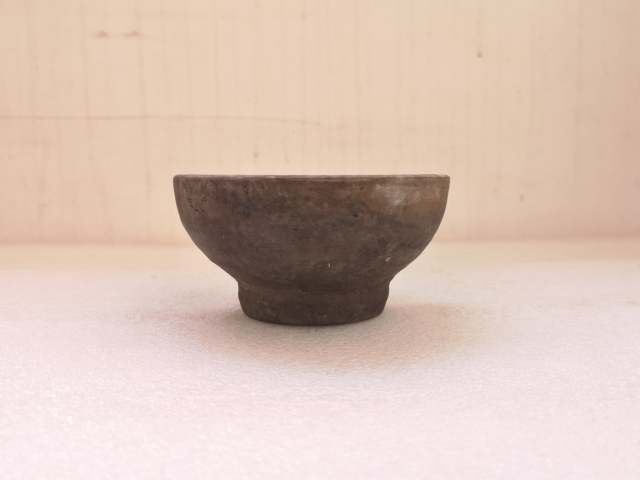 古玩陶瓷元末明初灰陶碗拍賣，當前價格450元