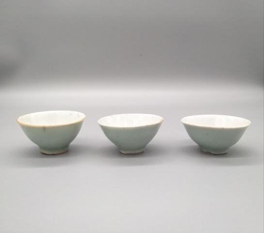 古玩陶瓷【清中期·養眼青釉,杯一組!】拍賣,當前價格588元