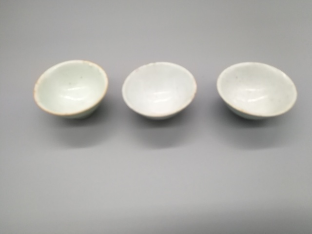 古玩陶瓷【清中期·養眼青釉,杯一組!】拍賣,當前價格588元