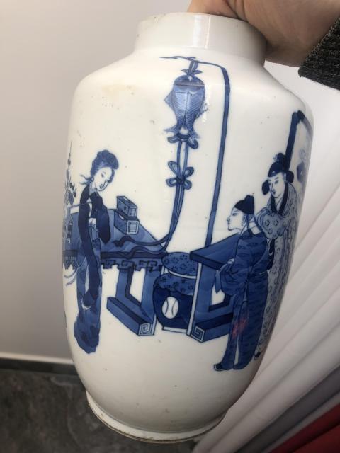 古玩陶瓷青花人物故事紋棒槌瓶拍賣,當(dāng)前價(jià)格7000元
