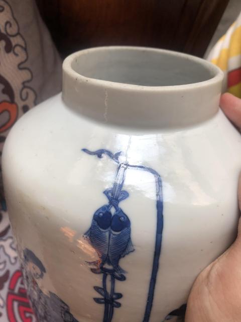 古玩陶瓷青花人物故事紋棒槌瓶拍賣,當(dāng)前價(jià)格7000元