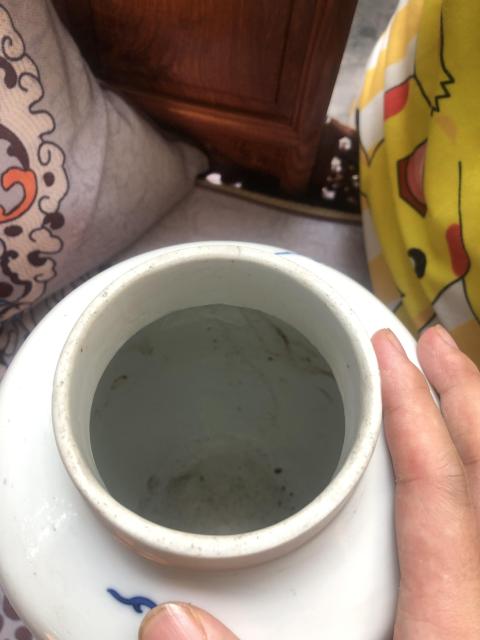 古玩陶瓷青花人物故事紋棒槌瓶拍賣,當(dāng)前價(jià)格7000元