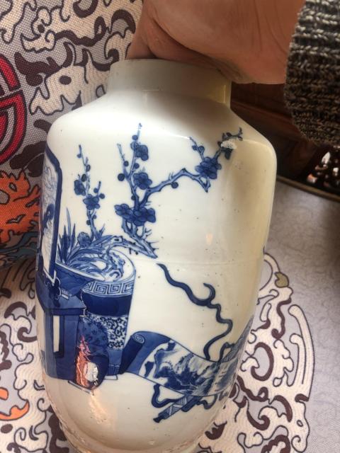 古玩陶瓷青花人物故事紋棒槌瓶拍賣,當(dāng)前價(jià)格7000元