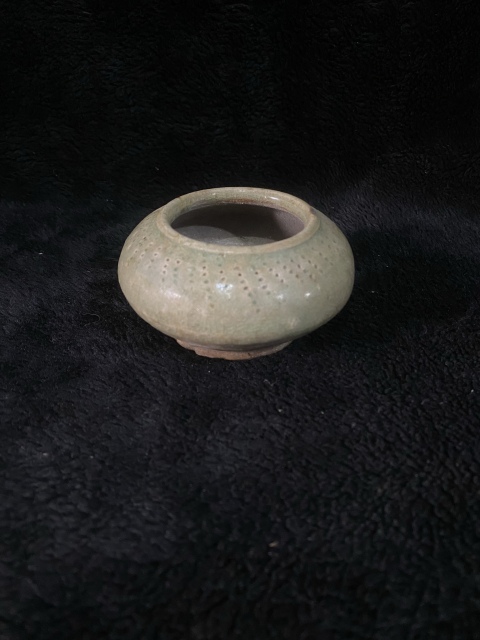 古玩陶瓷唐代青釉水盂拍賣，當(dāng)前價格2680元