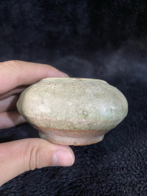 古玩陶瓷唐代青釉水盂拍賣，當(dāng)前價格2680元