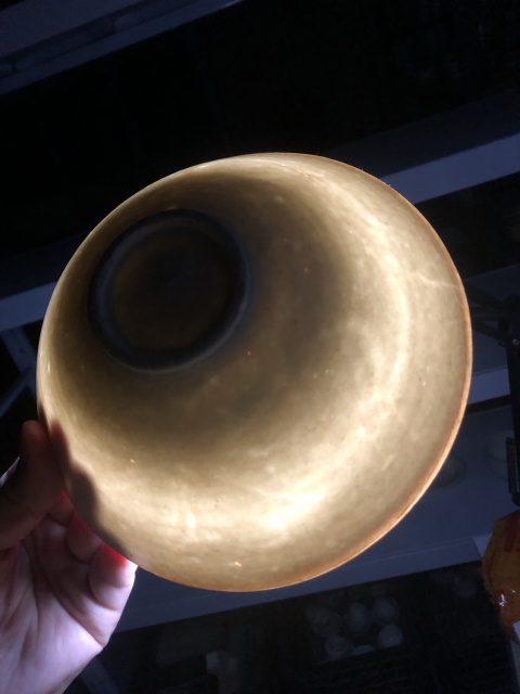 古玩陶瓷（精品收藏級）青白釉刻劃菊花紋大碗拍賣，當(dāng)前價格6888元