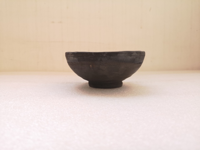 古玩陶瓷元末明初灰陶碗拍賣,當前價格450元