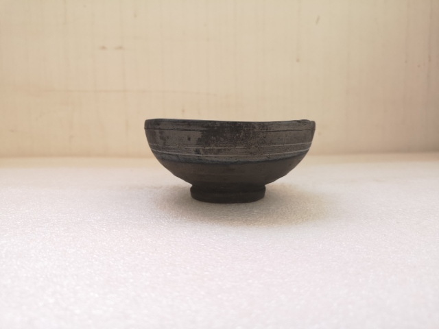 古玩陶瓷元末明初灰陶碗拍賣,當前價格450元