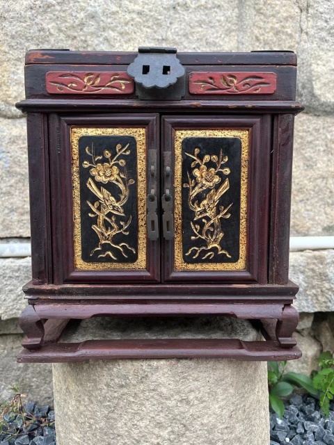 古玩雜項清代梳妝臺拍賣,當前價格2980元
