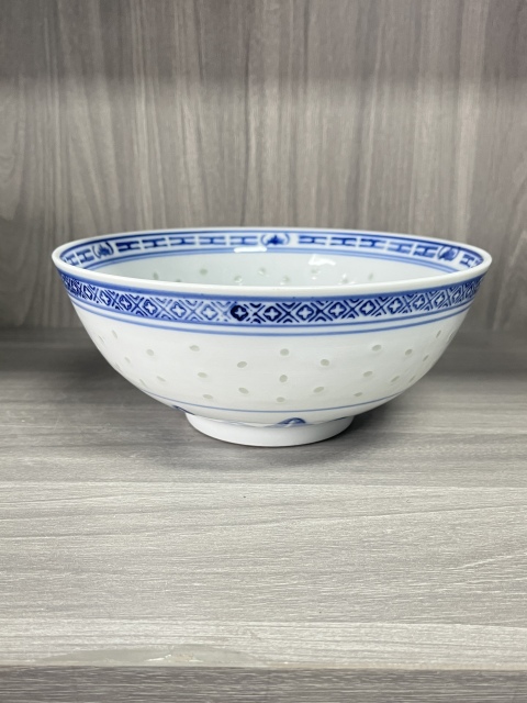 古玩陶瓷青花龍紋玲瓏瓷碗拍賣，當前價格160元