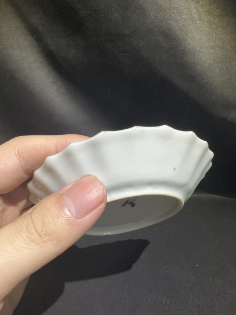 古玩陶瓷清康熙漁家樂(lè)青花山水人物紋花口盤(pán)拍賣(mài)，當(dāng)前價(jià)格850元