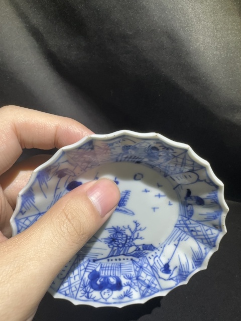 古玩陶瓷清康熙漁家樂(lè)青花山水人物紋花口盤(pán)拍賣(mài)，當(dāng)前價(jià)格850元
