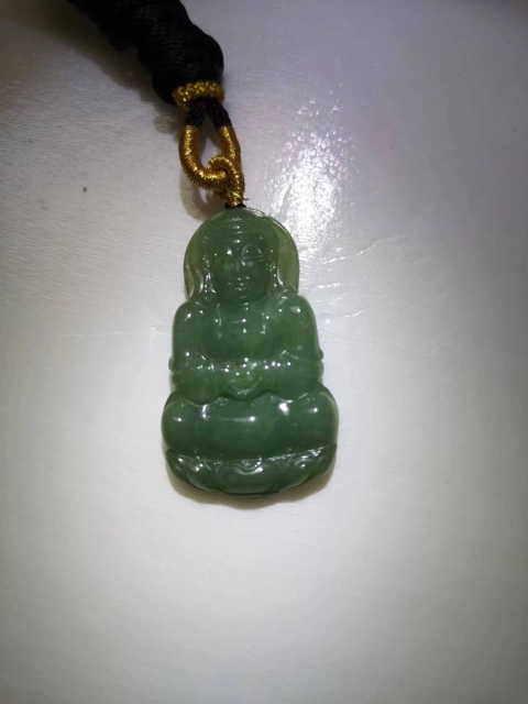 古玩玉器天然翡翠雕“觀音”掛件拍賣，當前價格580元
