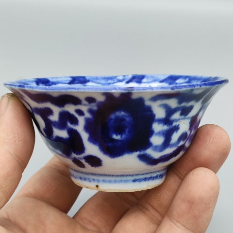 古玩陶瓷清中,青花淡描花卉紋茶碗拍賣,當前價格580元