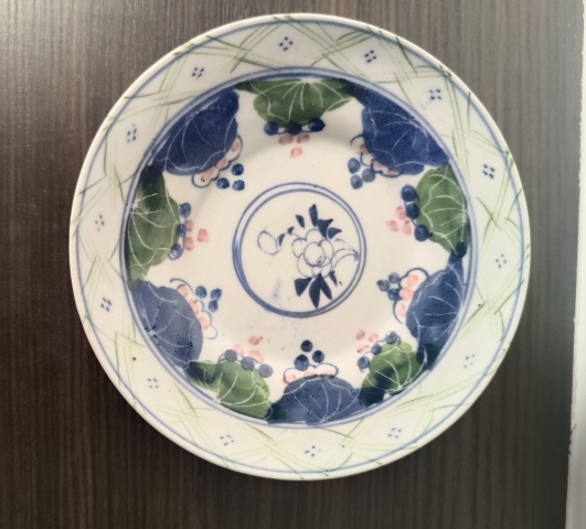 古玩陶瓷葡萄紋青花加彩高足盤拍賣，當前價格500元