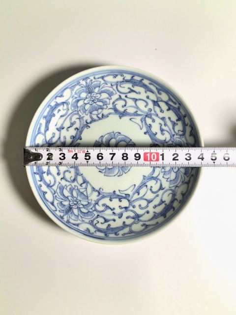 古玩陶瓷清嘉慶 極品青花淡描纏枝蓮紋盤拍賣，當前價格1300元