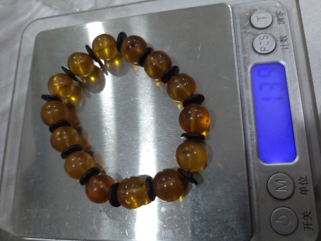 古玩雜項琥珀手串拍賣,當前價格1180元