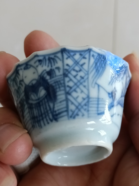 古玩陶瓷清康熙青花漁家樂圖花口杯拍賣,當前價格350元