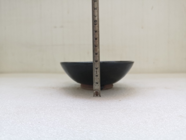 古玩陶瓷明末清初黑釉澀圈圈足碗拍賣，當(dāng)前價(jià)格198元
