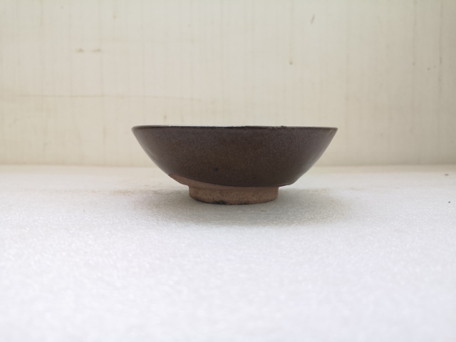 古玩陶瓷褐釉澀圈圈足疊燒工藝碗拍賣,當(dāng)前價格198元