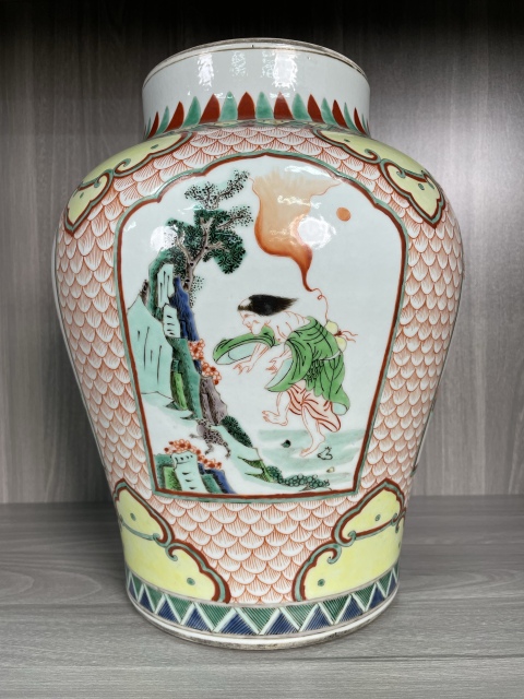 古玩陶瓷清咸豐 特大號五彩開窗劉海戲金蟾紋罐拍賣,當前價格18000元