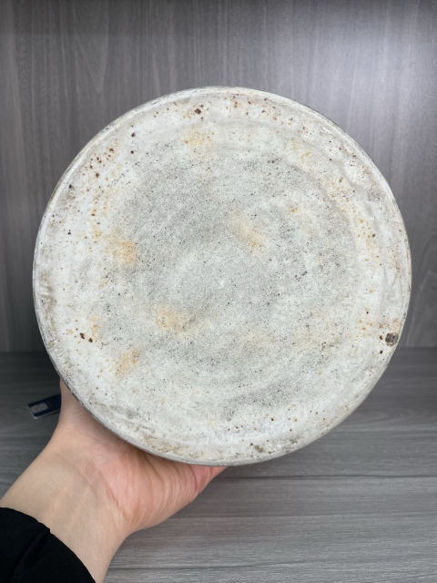 古玩陶瓷清咸豐 特大號五彩開窗劉海戲金蟾紋罐拍賣,當前價格18000元