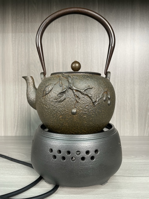 古玩雜項日本 老鐵壺拍賣，當前價格450元
