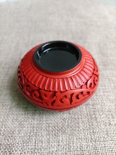 古玩雜項剔紅拍賣,當前價格288元