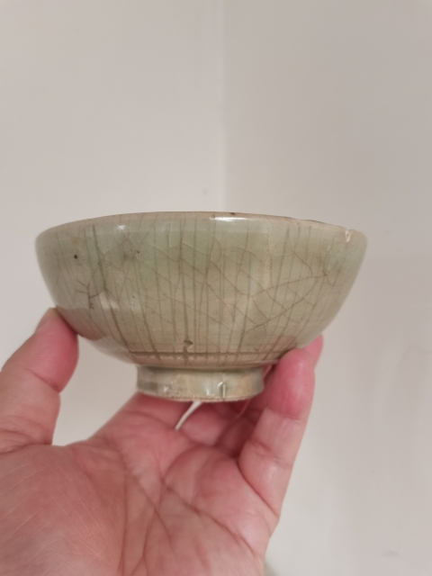古玩陶瓷明代龍泉窯碗拍賣,當前價格0元