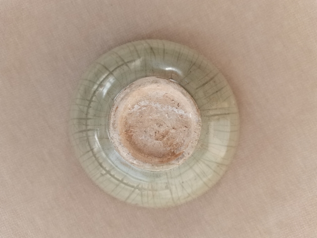 古玩陶瓷明代龍泉窯碗拍賣,當前價格0元
