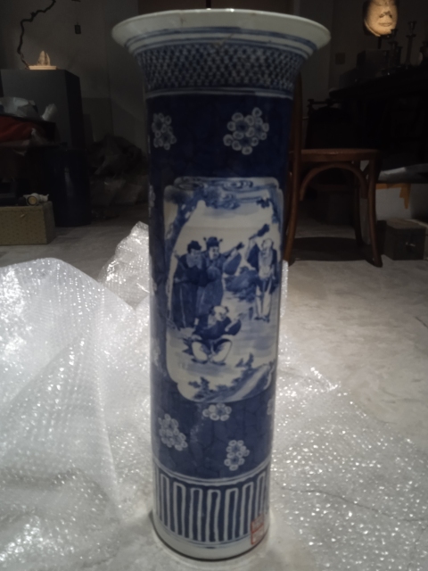 古玩陶瓷晚清人物紋青花箭筒拍賣,當前價格3888元