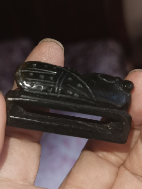 古玩玉器民國至文革時期和田碧玉蟬紋帶穿拍賣，當前價格2800元