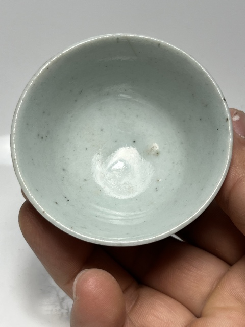 古玩陶瓷豆青釉杯拍賣,當前價格0元