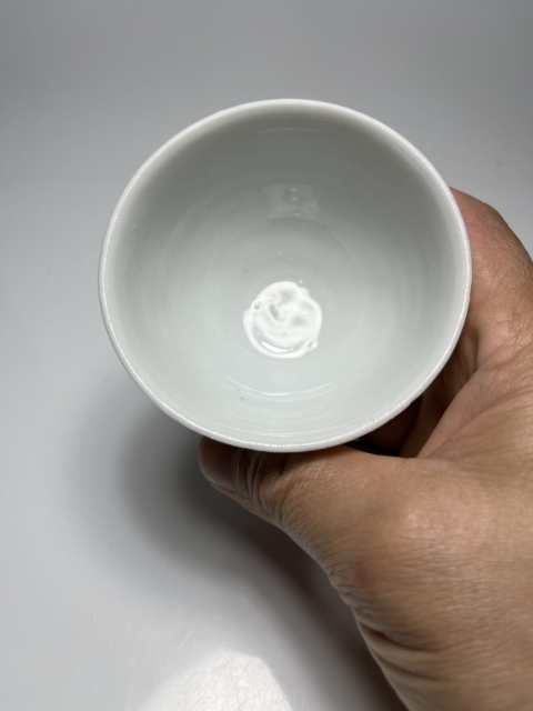 古玩陶瓷（通透極美）甜白釉壓手杯拍賣，當前價格1888元