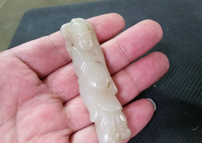 古玩玉器和田玉雕“侍女”把件拍賣,當(dāng)前價(jià)格480元