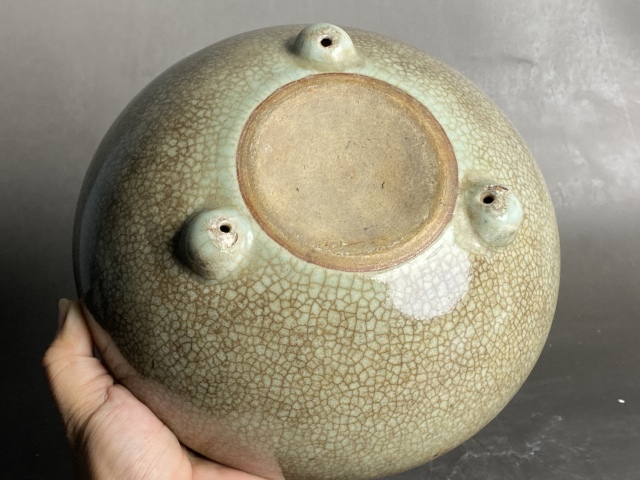 古玩陶瓷哥釉三足爐拍賣，當前價格5888元