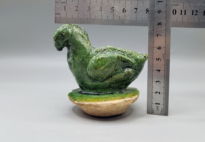 古玩陶瓷明代三彩綠釉天鵝造像拍賣,當前價格3906元