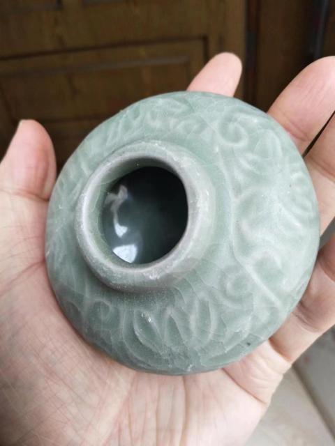 古玩陶瓷元代青釉水盂拍賣,當前價格1200元